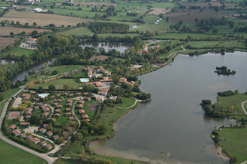 Terres De France - Natura Resort Pescalis Moncoutant Екстер'єр фото