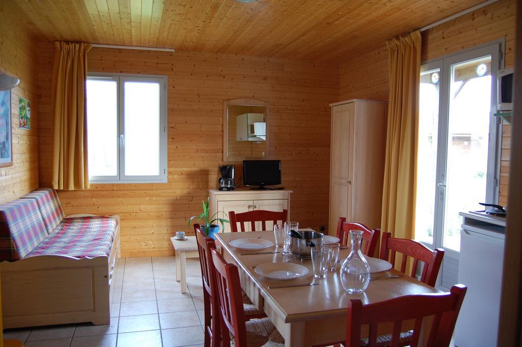 Terres De France - Natura Resort Pescalis Moncoutant Екстер'єр фото